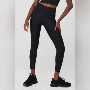 ALO Ribbed Airlift High-Waist 7/8 Enchanted Legging
